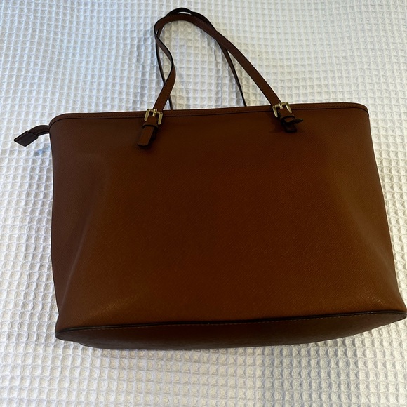 MICHAEL Michael Kors Jet Set Travel Saffiano Tote Purse - Picture 4 of 12